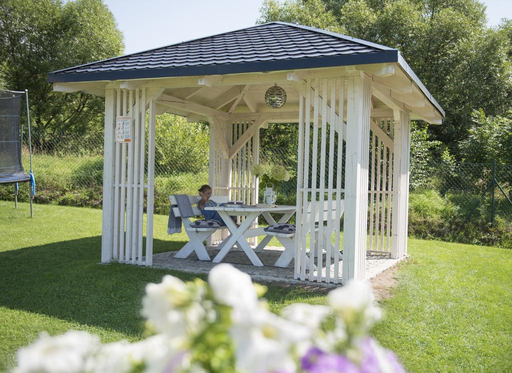 Apartamenty U Harrego I Przy Stawie Spa Z Klimatyzacja, Balia, Sauna, Ogrodem I Parkingiem Kudowa-Zdrój Exteriér fotografie